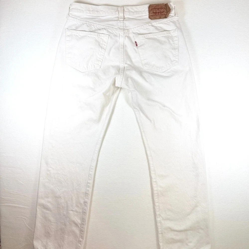 Levis 501 Original Straight Fit White Denim Jeans Mens 34x32 Button Fly Slit Hem